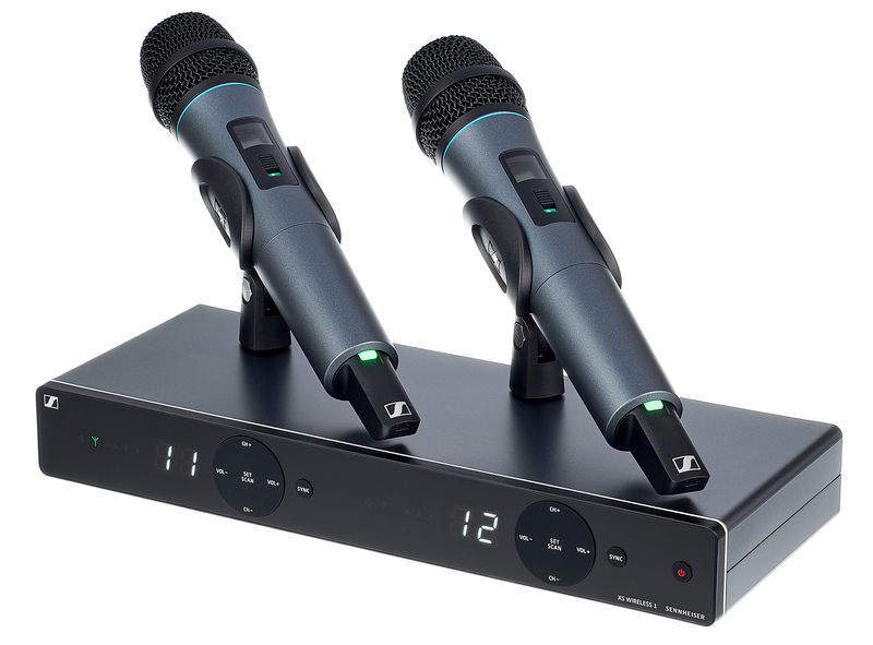 Sennheiser XSW1-825-Dual Hand Wireless Microphone