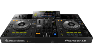 DJ Players & Controllers